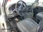 2000 Chevrolet Astro Cargo с VIN 1GCDM19W4YB151023, выставлен на аукционе Copart как лот 60136175 с пробегом 203 375 миль миль и Списание • Salvage title. История ставок и продаж доступна на DreamBid. Изображение 8.