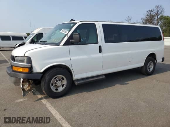 2020 Chevrolet Express Passenger LT с VIN 1GAZGPFG3L1170201, выставлен на аукционе Copart как лот 59903265 с пробегом 131 404 миль миль и Списание • Salvage title. История ставок и продаж доступна на DreamBid. Изображение 1.