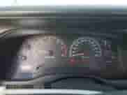 1999 Dodge Dakota z VIN 1B7FL22P8XS262905, wystawiony jako Copart lot #64865724 z przebiegiem 177 022 mil mil oraz Szkoda całkowita • Salvage title. Historia ofert i sprzedaży dostępna na DreamBid. Obrazek 9.