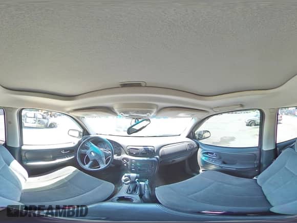 2005 Chevrolet TrailBlazer LT with VIN 1GNET16S256190469, listed as a Copart auction lot 61998485 with 216,435 mi miles and Salvage title. Bid and sale history available at DreamBid. Image 15.