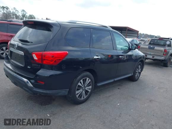 2017 Nissan Pathfinder SV z VIN 5N1DR2MN1HC614098, wystawiony jako IAAI lot #41385181 z przebiegiem 168 114 mil mil oraz . Historia ofert i sprzedaży dostępna na DreamBid. Obrazek 4.
