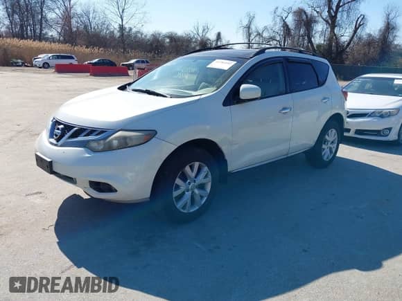 2011 Nissan Murano SV with VIN JN8AZ1MW1BW186845, listed as a IAAI auction lot 41781602 with 200,547 mi miles and . Bid and sale history available at DreamBid. Image 2.