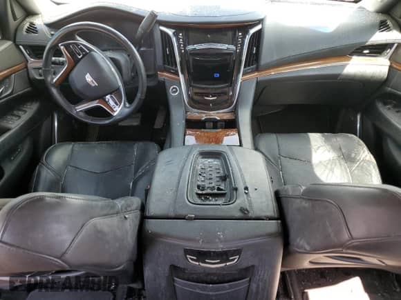 2015 Cadillac Escalade Premium z VIN 1GYS4NKJ9FR741004, wystawiony jako Copart lot #69648675 z przebiegiem 118 925 mil mil oraz Szkoda całkowita • Salvage title. Historia ofert i sprzedaży dostępna na DreamBid. Obrazek 8.