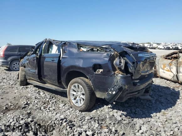 2023 Chevrolet Suburban Premier с VIN 1GNSCFKD4PR378676, выставлен на аукционе Copart как лот 86429565 с пробегом 93 866 миль миль и На запчасти • Non repairable. История ставок и продаж доступна на DreamBid. Изображение 2.