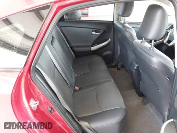 2014 Toyota Prius Four z VIN JTDKN3DU0E1770807, wystawiony jako IAAI lot #42154046 z przebiegiem 149 787 mil mil oraz . Historia ofert i sprzedaży dostępna na DreamBid. Obrazek 8.