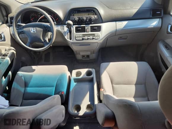 2010 Honda Odyssey EX с VIN 5FNRL3H48AB095501, выставлен на аукционе Copart как лот 81804235 с пробегом 166 003 миль миль и Списание • Salvage title. История ставок и продаж доступна на DreamBid. Изображение 8.