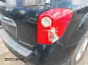 2011 Chevrolet Equinox 1LT z VIN 2GNALDEC9B1179286, wystawiony jako IAAI lot #43329798 z przebiegiem 186 327 mil mil oraz . Historia ofert i sprzedaży dostępna na DreamBid. Obrazek 12.