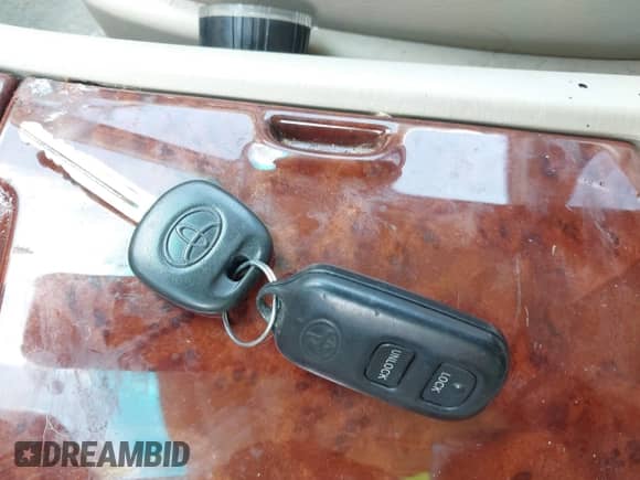 2005 Toyota Highlander с VIN JTEDP21A050058421, выставлен на аукционе IAAI как лот 42739907 с пробегом 292 651 миль миль и . История ставок и продаж доступна на DreamBid. Изображение 11.