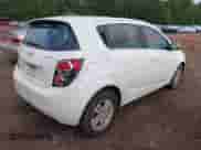 2016 Chevrolet Sonic LT с VIN 1G1JC6SH4G4114256, выставлен на аукционе IAAI как лот 42980392 с пробегом 141 872 миль миль и . История ставок и продаж доступна на DreamBid. Изображение 4.