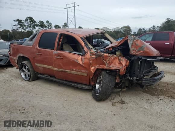 2007 Chevrolet Avalanche 3LT with VIN 3GNEC12067G127106, listed as a Copart auction lot 55580965 with Not provided miles and Salvage title. Bid and sale history available at DreamBid. Image 4.