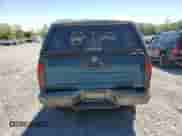 2003 Nissan Frontier XE с VIN 1N6ED27Y03C402733, выставлен на аукционе Copart как лот 57134035 с пробегом Не указан миль и Чистый • Clean title. История ставок и продаж доступна на DreamBid. Изображение 6.