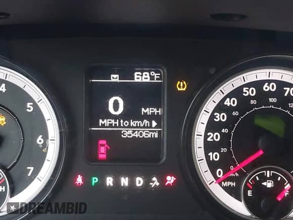 2015 Ram 1500 Express z VIN 1C6RR7KTXFS616399, wystawiony jako IAAI lot #43298636 z przebiegiem 35 406 mil mil oraz . Historia ofert i sprzedaży dostępna na DreamBid. Obrazek 15.