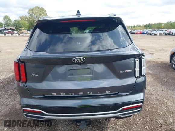 2021 Kia Sorento SX Prestige X-Line with VIN 5XYRKDLF2MG041934, listed as a IAAI auction lot 43290527 with 63,769 mi miles and . Bid and sale history available at DreamBid. Image 16.