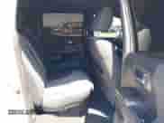 2020 Toyota Tacoma SR5 z VIN 3TMBZ5DN9LM027314, wystawiony jako IAAI lot #42258246 z przebiegiem 81 254 mil mil oraz . Historia ofert i sprzedaży dostępna na DreamBid. Obrazek 8.