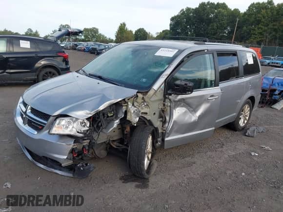 2019 Dodge Grand Caravan SXT with VIN 2C4RDGCG7KR750856, listed as a IAAI auction lot 43218902 with 118,798 mi miles and . Bid and sale history available at DreamBid. Image 2.