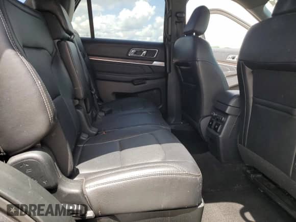 2019 Ford Explorer Limited z VIN 1FM5K7F82KGA64102, wystawiony jako Copart lot #67189415 z przebiegiem 125 301 mil mil oraz Szkoda całkowita • Salvage title. Historia ofert i sprzedaży dostępna na DreamBid. Obrazek 11.