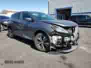 2019 Nissan Murano SV с VIN 5N1AZ2MJ0KN117927, выставлен на аукционе Copart как лот 84820555 с пробегом 132 706 миль миль и Списание • Salvage title. История ставок и продаж доступна на DreamBid. Изображение 4.