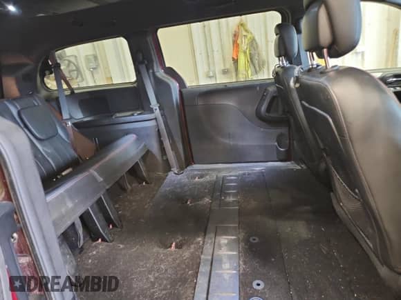 2018 Dodge Grand Caravan GT с VIN 2C4RDGEG0JR200538, выставлен на аукционе Copart как лот 87478745 с пробегом 155 299 миль миль и На запчасти • Non repairable. История ставок и продаж доступна на DreamBid. Изображение 11.