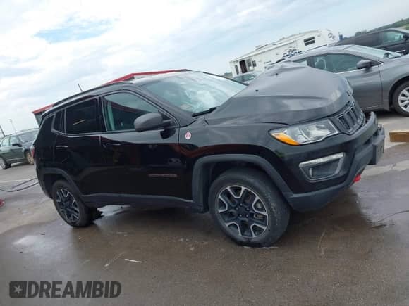 2021 Jeep Compass Trailhawk с VIN 3C4NJDDB3MT583825, выставлен на аукционе IAAI как лот 43202929 с пробегом 83 009 миль миль и . История ставок и продаж доступна на DreamBid. Изображение 13.