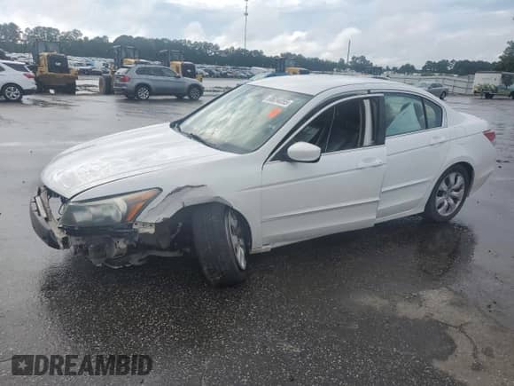 2010 Honda Accord LX with VIN 1HGCP2F38AA165751, listed as a Copart auction lot 68654055 with 252,567 mi miles and Non repairable. Bid and sale history available at DreamBid. Image 1.