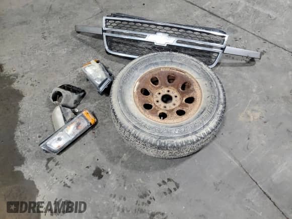 2006 Chevrolet Silverado 1500 LT3 z VIN 2GCEK13T561184764, wystawiony jako Copart lot #70725225 z przebiegiem 270 410 mil mil oraz Szkoda całkowita • Salvage title. Historia ofert i sprzedaży dostępna na DreamBid. Obrazek 12.