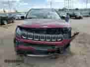 2022 Jeep Compass Limited with VIN 3C4NJDCB9NT206340, listed as a Copart auction lot 70681375 with 13,177 mi miles and Salvage title. Bid and sale history available at DreamBid. Image 5.