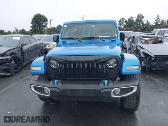 2022 Jeep Wrangler Unlimited Sahara с VIN 1C4JJXP66NW275297, выставлен на аукционе IAAI как лот 42916371 с пробегом 36 142 миль миль и . История ставок и продаж доступна на DreamBid. Изображение 12.