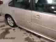 2010 Chevrolet Impala LT z VIN 2G1WB5EN5A1247793, wystawiony jako IAAI lot #43528360 z przebiegiem 77 934 mil mil oraz . Historia ofert i sprzedaży dostępna na DreamBid. Obrazek 6.