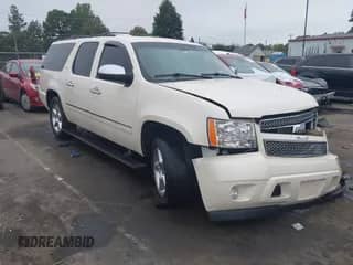 2014 Chevrolet Suburban LTZ с VIN 1GNSCKE08ER103973, выставлен на аукционе IAAI как лот 43293596 с пробегом 222 770 миль миль и . История ставок и продаж доступна на DreamBid. Изображение 1.