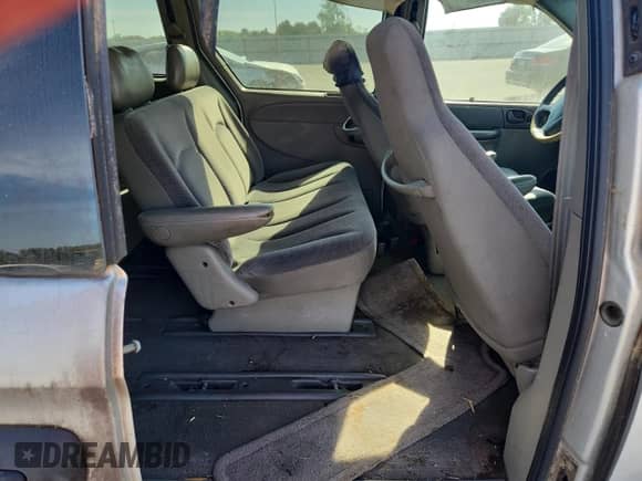 2002 Dodge Caravan SE with VIN 1B4GP25342B513054, listed as a Copart auction lot 71447165 with 318,100 mi miles and Salvage title. Bid and sale history available at DreamBid. Image 10.