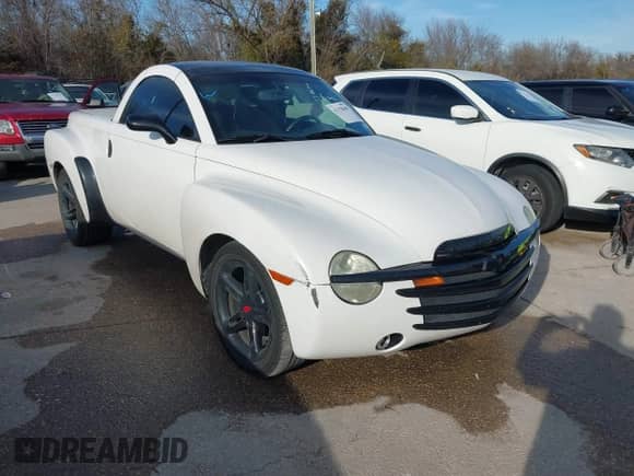 2004 Chevrolet SSR LS с VIN 1GCES14P34B110502, выставлен на аукционе IAAI как лот 41338640 с пробегом 87 358 миль миль и . История ставок и продаж доступна на DreamBid. Изображение 1.