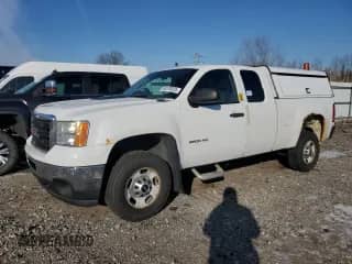 2012 GMC Sierra 1500 z VIN 1GT21ZEG7CZ289720, wystawiony jako Copart lot #45379325 z przebiegiem 168 872 mil mil oraz Czysty tytuł • Clean title. Historia ofert i sprzedaży dostępna na DreamBid. Obrazek 1.