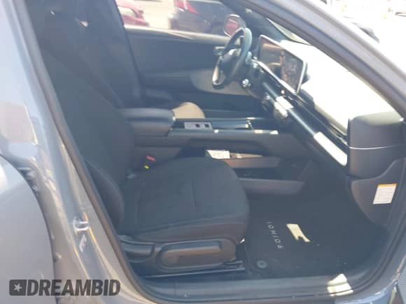 2023 Hyundai Ioniq 6 SE с VIN KMHM24AA5PA028452, выставлен на аукционе IAAI как лот 42002748 с пробегом 32 133 миль миль и . История ставок и продаж доступна на DreamBid. Изображение 5.