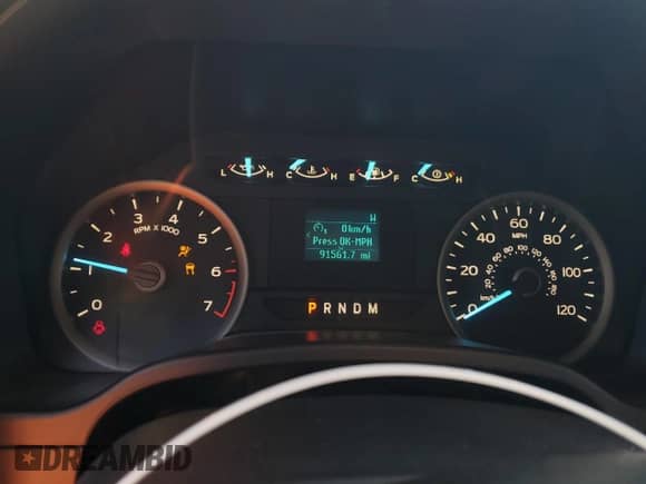 2018 Ford F-150 XLT z VIN 1FTEW1EG9JFA19483, wystawiony jako Copart lot #80747525 z przebiegiem 91 561 mil mil oraz Szkoda całkowita • Salvage title. Historia ofert i sprzedaży dostępna na DreamBid. Obrazek 9.