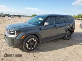 2025 Hyundai Santa Fe SE с VIN 5NMP14GL3SH105346, выставлен на аукционе Copart как лот 82115005 с пробегом 7 479 миль миль и Списание • Salvage title. История ставок и продаж доступна на DreamBid. Изображение 1.