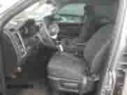 2023 Ram 1500 Tradesman z VIN 1C6RR7FT5PS537475, wystawiony jako Copart lot #55793415 z przebiegiem 46 382 mil mil oraz Szkoda całkowita • Salvage title. Historia ofert i sprzedaży dostępna na DreamBid. Obrazek 7.