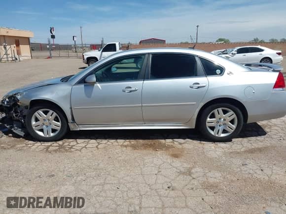 2009 Chevrolet Impala LT с VIN 2G1WC57M991205933, выставлен на аукционе IAAI как лот 42066125 с пробегом 165 591 миль миль и . История ставок и продаж доступна на DreamBid. Изображение 14.