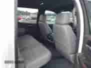 2020 GMC Sierra 1500 SLT с VIN 3GTU9DEDXLG343649, выставлен на аукционе IAAI как лот 43272304 с пробегом 126 335 миль миль и . История ставок и продаж доступна на DreamBid. Изображение 8.