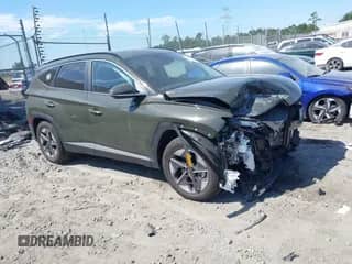 2025 Hyundai Tucson SEL Convenience z VIN 5NMJC3DE6SH448054, wystawiony jako IAAI lot #43204617 z przebiegiem 9 000 mil mil oraz . Historia ofert i sprzedaży dostępna na DreamBid. Obrazek 1.