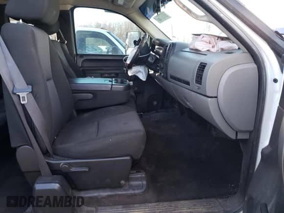 2011 Chevrolet Silverado 2500HD Work Truck с VIN 1GC2KVC84BZ122702, выставлен на аукционе Copart как лот 50757765 с пробегом 288 818 миль миль и Списание • Salvage title. История ставок и продаж доступна на DreamBid. Изображение 7.
