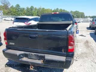2004 Chevrolet Silverado SS с VIN 2GCEK19N641188182, выставлен на аукционе IAAI как лот 43136475 с пробегом 333 276 миль миль и . История ставок и продаж доступна на DreamBid. Изображение 4.