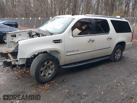 2014 Cadillac Escalade ESV Luxury с VIN 1GYS4HEF4ER218433, выставлен на аукционе IAAI как лот 41152677 с пробегом 51 315 миль миль и . История ставок и продаж доступна на DreamBid. Изображение 23.