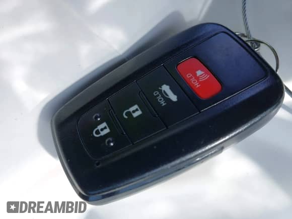 2023 Toyota Camry Hybrid XLE с VIN 4T1F31AK7PU613965, выставлен на аукционе IAAI как лот 42267850 с пробегом 25 184 миль миль и . История ставок и продаж доступна на DreamBid. Изображение 11.