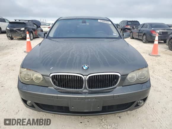 2006 BMW 7 Series 750i with VIN WBAHL835X6DT05231, listed as a Copart auction lot 52806995 with 101,357 mi miles and Salvage title. Bid and sale history available at DreamBid. Image 5.