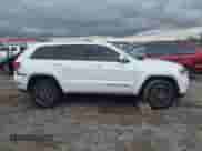 2017 Jeep Grand Cherokee Limited с VIN 1C4RJFBGXHC761159, выставлен на аукционе IAAI как лот 43514888 с пробегом 95 037 миль миль и . История ставок и продаж доступна на DreamBid. Изображение 13.