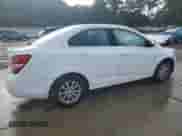 2019 Chevrolet Sonic LT z VIN 1G1JD5SB0K4106103, wystawiony jako Copart lot #84240895 z przebiegiem 137 266 mil mil oraz Szkoda całkowita • Salvage title. Historia ofert i sprzedaży dostępna na DreamBid. Obrazek 3.