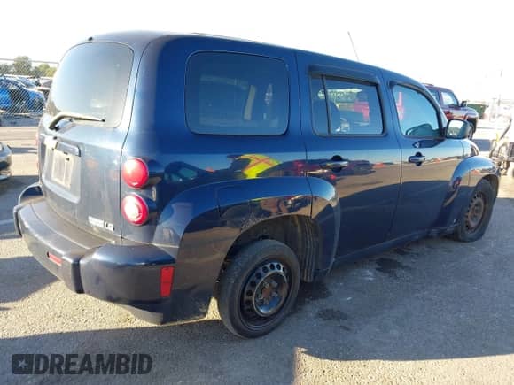 2009 Chevrolet HHR LS с VIN 3GNCA13B99S645725, выставлен на аукционе IAAI как лот 43503385 с пробегом 323 902 миль миль и . История ставок и продаж доступна на DreamBid. Изображение 4.
