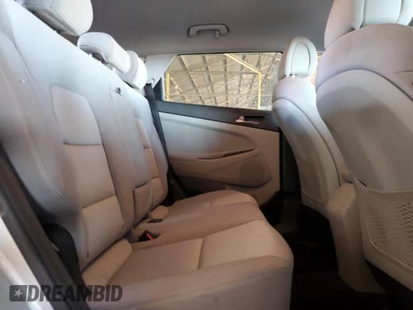 2018 Hyundai Tucson SEL с VIN KM8J33A47JU678247, выставлен на аукционе Copart как лот 82504195 с пробегом 66 425 миль миль и Списание • Salvage title. История ставок и продаж доступна на DreamBid. Изображение 10.