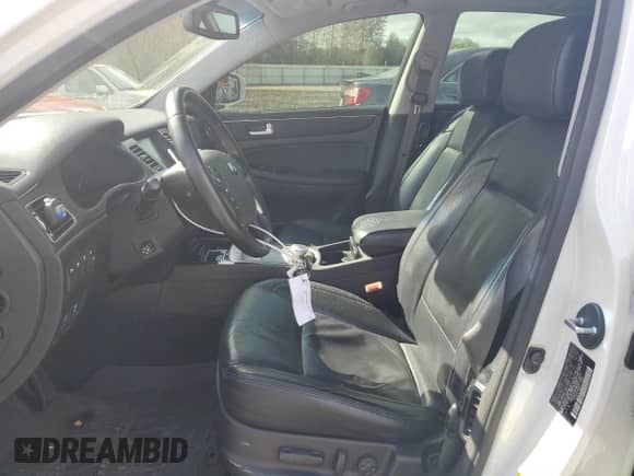 2013 Hyundai Genesis R-Spec z VIN KMHGC4DH8DU219957, wystawiony jako Copart lot #72341064 z przebiegiem 109 035 mil mil oraz Szkoda całkowita • Salvage title. Historia ofert i sprzedaży dostępna na DreamBid. Obrazek 7.