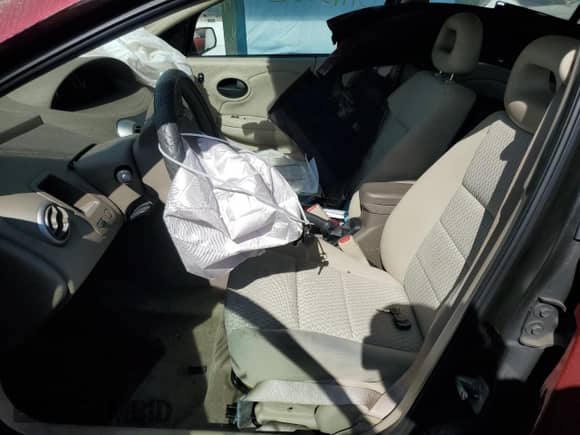 2006 Saturn ION with VIN 1G8AJ55F56Z161129, listed as a Copart auction lot 81115605 with Not provided miles and Salvage title. Bid and sale history available at DreamBid. Image 7.